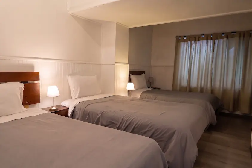 Habitación Triple (3 Camas Individuales)